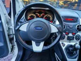 Ford Ka (2010) thumbnail 6