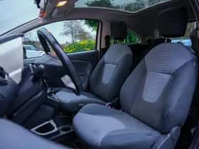 Ford Ka (2010) thumbnail 8