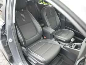 Kia Rio (2023) thumbnail 15