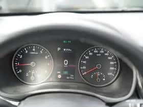 Kia Rio (2023) thumbnail 17