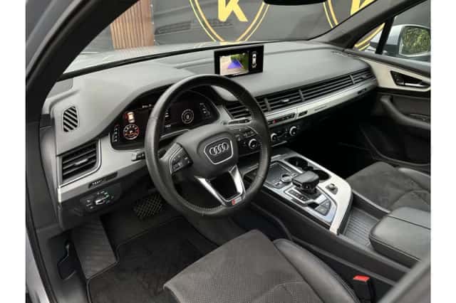 Audi Q7 (2015) thumbnail 4