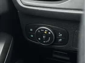 Ford Focus (2019) thumbnail 25