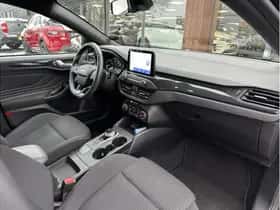 Ford Focus (2019) thumbnail 4
