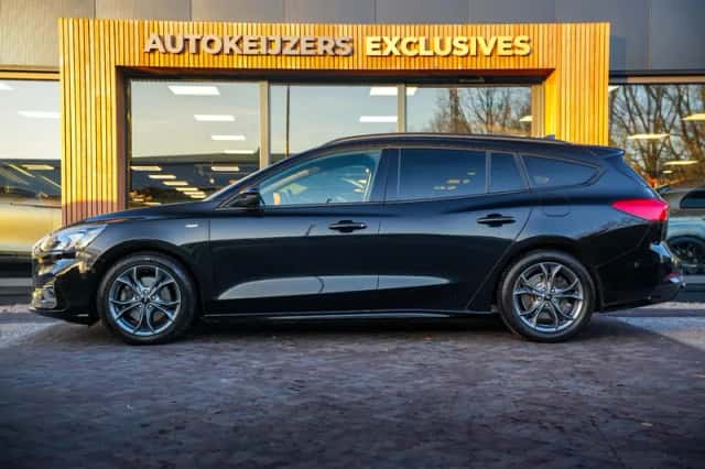 Ford Focus (2019) thumbnail 5