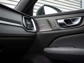 Volvo V60 thumbnail 24