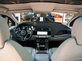 Jaguar I-Pace (2018) thumbnail 2
