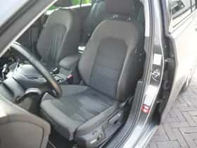 Volkswagen Golf thumbnail 13