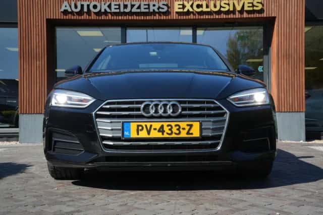 Audi A5 (2017) thumbnail 3