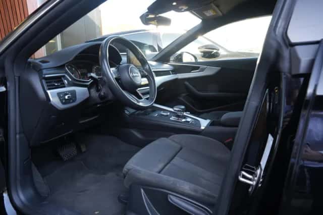 Audi A5 (2017) thumbnail 4