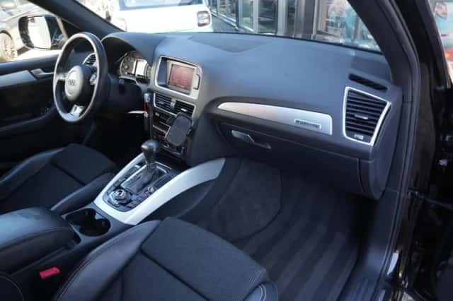 Audi Q5 (2012) thumbnail 4
