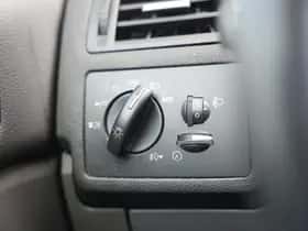 Ford C-Max (2010) thumbnail 22