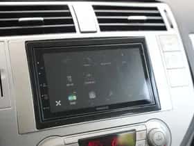 Ford C-Max (2010) thumbnail 6