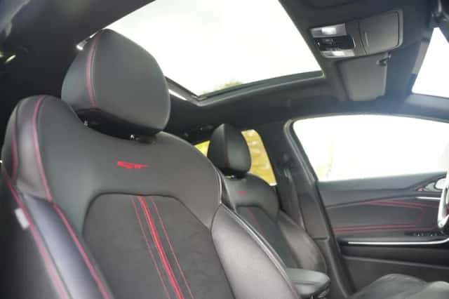 Kia Proceed (2019) thumbnail 2