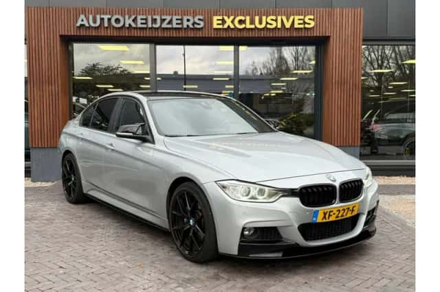BMW 3-Serie (2012) thumbnail 1