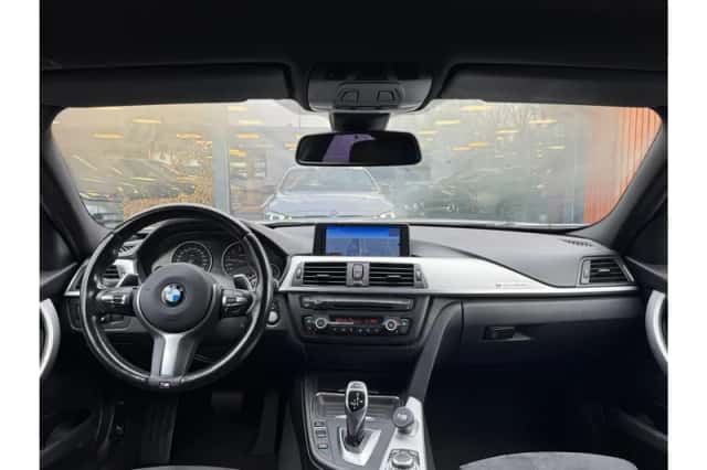 BMW 3-Serie (2012) thumbnail 2