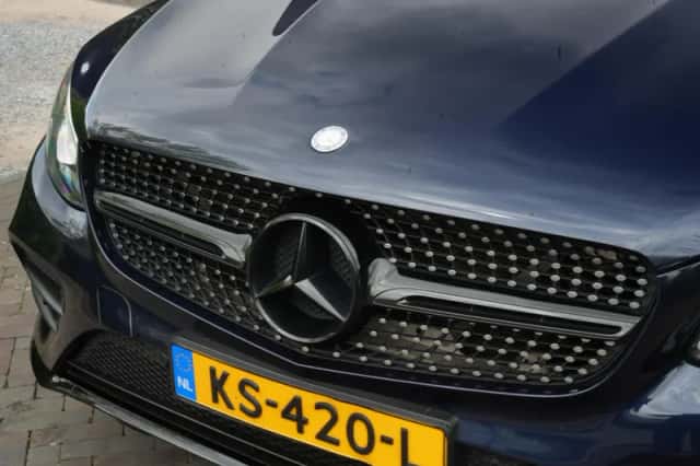 Mercedes-Benz GLC-Klasse (2017) thumbnail 4
