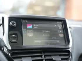 Peugeot 2008 (2017) thumbnail 22
