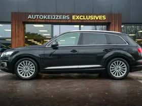 Audi Q7 (2016) thumbnail 5