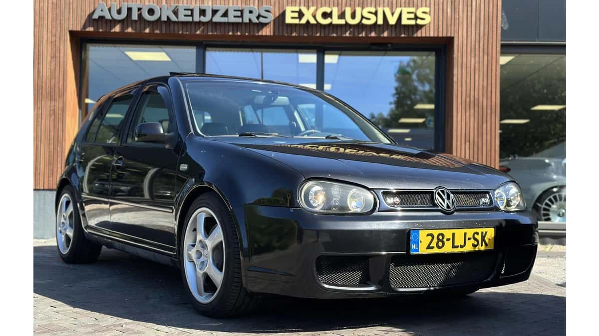 Volkswagen Golf (1999) — foto 1