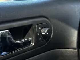 Volkswagen Golf (1999) thumbnail 24