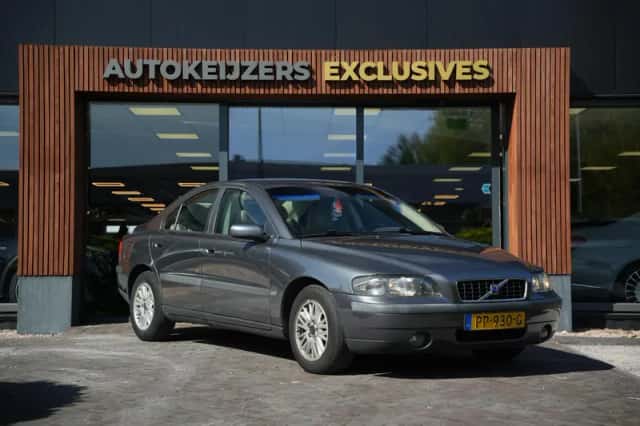 Volvo S60 (2004) thumbnail 1