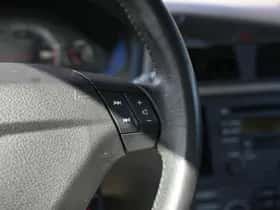 Volvo S60 (2004) thumbnail 15