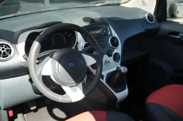 Ford Ka (2009) thumbnail 6