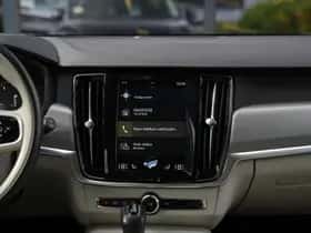 Volvo V90 (2018) thumbnail 23