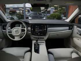 Volvo V90 (2018) thumbnail 4