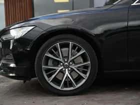 Volvo V90 (2018) thumbnail 9