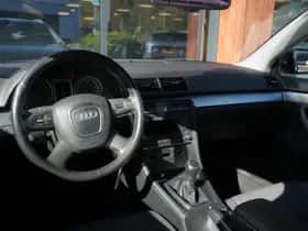 Audi A4 (2008) thumbnail 11