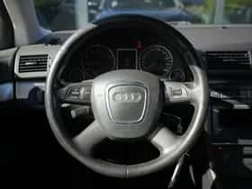 Audi A4 (2008) thumbnail 12