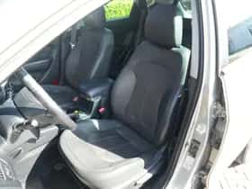 Hyundai ix35 (2011) thumbnail 11