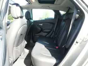 Hyundai ix35 (2011) thumbnail 12