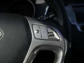 Hyundai ix35 (2011) thumbnail 22