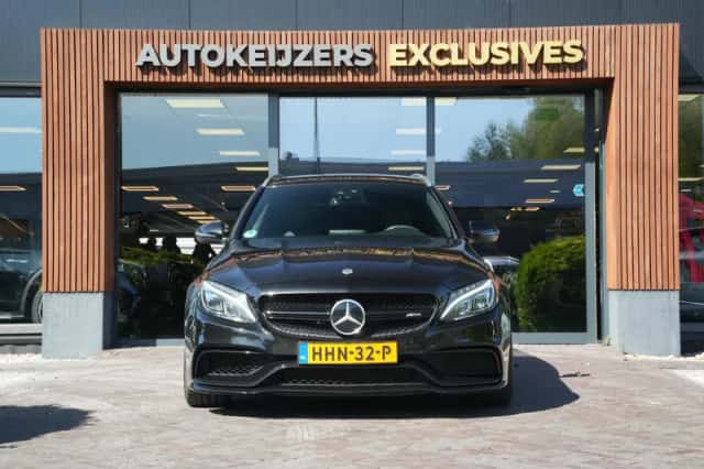 Mercedes-Benz C-Klasse (2015) thumbnail 2