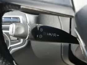 Mercedes-Benz C-Klasse (2015) thumbnail 33