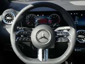 Mercedes-Benz GLA (2025) thumbnail 18
