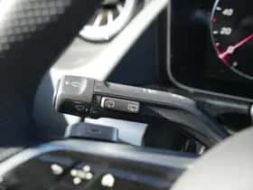 Mercedes-Benz GLA (2025) thumbnail 24