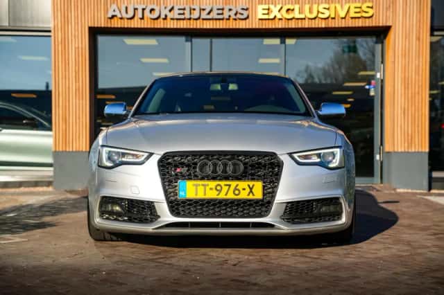 Audi A5 (2012) thumbnail 3