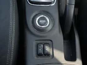 Mitsubishi Outlander (2013) thumbnail 19