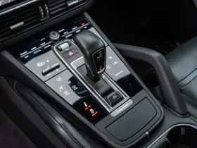 Porsche Cayenne (2018) thumbnail 17