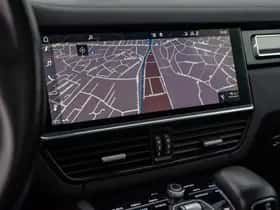 Porsche Cayenne (2018) thumbnail 20