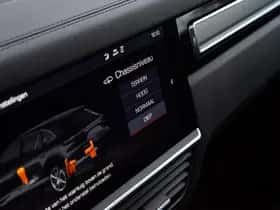 Porsche Cayenne (2018) thumbnail 23