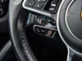 Porsche Cayenne (2018) thumbnail 24