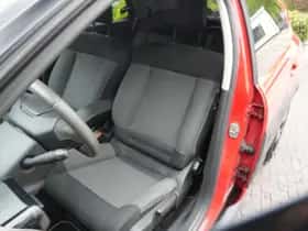 Citroën C4 Cactus (2018) thumbnail 17