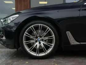 BMW 7-Serie (2016) thumbnail 11