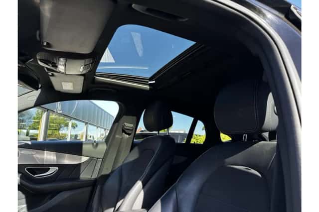 Mercedes-Benz GLC-Klasse (2017) thumbnail 4