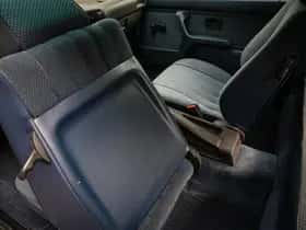 BMW 3-Serie (1985) thumbnail 37