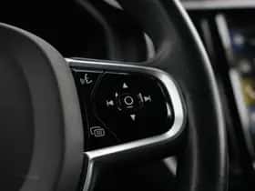 Volvo XC60 (2019) thumbnail 29